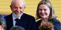 O presidente Lula ao lado da ministra Gleisi Hoffmann, das Relações Institucionais  Foto: Wilton Junior/Estadão / Estadão