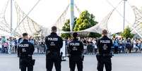 Policiais atuam na segurança antes de final da Liga dos Campeões  Foto: Getty Images/Matthias Balk/Picture Alliance