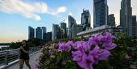Em 2023, Singapura foi classificada pela Economist Intelligence Unit (EIU) como a cidade mais cara do mundo, ao lado de Nova York. O ranking avalia pre&ccedil;os de mais de 200 produtos e servi&ccedil;os em 173 cidades.  Foto: AFP - MOHD RASFAN / RFI