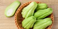 O chuchu é um alimento versátil e nutritivo Foto: Nungning20 | Shutterstock / Portal EdiCase