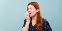 O mau hálito é um efeito colateral comumente relatado de medicamentos para perda de peso. antoniodiaz/ Shutterstock  Foto: The Conversation