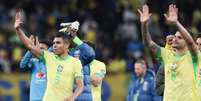 Casemiro e Bruno Guimarães foram destaques nos primeiros jogos de Ancelotti Foto: WERTHER SANTANA/Estadão Conteúdo