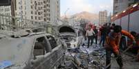 Vista de um edifício danificado na capital iraniana, Teerã, após um ataque israelense  Foto:  Fatemeh Bahrami/Anadolu via Getty Images