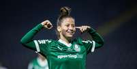 Stefanie marcou o quarto gol do Palmeiras na partida  Foto: Jhony Inacio/Especial para o Terra