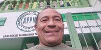 Francisco Luiz da Silva, presidente do Palmeirinha e corintiano roxo, não tem certeza se o Palmeiras ganha o Mundial de Clubes. Foto: Marcos Zibordi