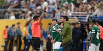 Abel Ferreira tomou cartão amarelo  Foto: David Ramos / Getty Images