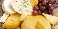 Queijos gordurosos estão entre os alimentos mais calóricos do mundo  Foto: Freepik