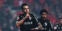 ( Foto: Divulgação/Vitória de Guimarães / Esporte News Mundo