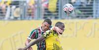 Fluminense fez grande partida, mas não conseguiu vazar o Borussia Dortmund –  Foto: LUCAS MERÇON / FLUMINENSE F.C. / Jogada10