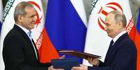 Embora Moscou tenha enaltecido sua parceria com o Irã, o acordo não exige que a Rússia ajude militarmente Teerã  Foto: AFP via Getty Images / BBC News Brasil