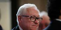 Sergei Ryabkov em reunião do Brics no Rio de Janeiro 28/4/2025 Foto: Mauro Pimentel/Pool via REUTERS