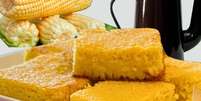 BOLO DE MILHO SEM FARINHA NO LIQUIDIFICADOR Foto: Bake and Cake Gourmet