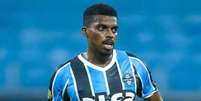 Foto: Lucas Uebel / Grêmio FBPA - Legenda: Jemerson está em rota de colisão com a torcida do Grêmio por desempenho negativo / Jogada10