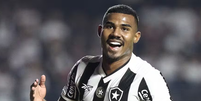 Cuiabano em ação pelo Botafogo; jogador já passou pelo Grêmio (Foto: Vitor Silva/Botafogo) Foto: Cuiabano em ação pelo Botafogo; jogador já passou pelo Grêmio ( Vitor Silva/Botafogo) / Gávea News