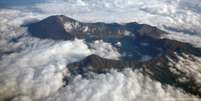 O Monte Rinjani é o segundo vulcão mais alto da Indonésia e exige grande aptidão física dos visitantes  Foto: DW / Deutsche Welle