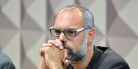 Allan dos Santos durante depoimento na CPMI das Fake News, no Congresso, em novembro de 2022  Foto: Alessandro Dantas/Agência Senado / Estadão