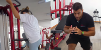 Personal trainer revela forma correta de usar graviton; veja   Foto: Reprodução/Instagram