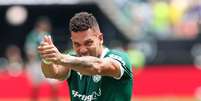 Paulinho, do Palmeiras, comemora gol  Foto: Cesar Greco/Palmeiras