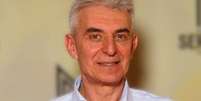 Após um grave acidente, o médico Pier Piccioni se deparou com um mundo que não reconhecia  Foto: Getty Images / BBC News Brasil