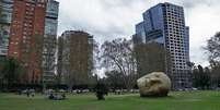 El Sueño del Lector, instalação de Pablo Irrgang, na Plaza Parques Nacionales Argentinos Foto: turismo.buenosaires.gob.ar/Reprodução / Viagem em Pauta