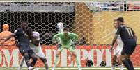 Courtois, do Real Madrid, contra a Juventus  Foto: MARCO GALVãO/FOTOARENA/ESTADÃO CONTEÚDO