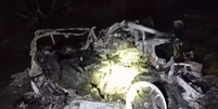 Carro de Diogo Jota ficou destruído após acidente  Foto: Reproduação/X/EcoNews2025