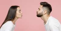Descubra quais combinações de signos vivem entre tapas e beijos. Tapas e muita paixão fazem parte da dinâmica desses casais. Veja a lista!  Foto: Shutterstock. / João Bidu