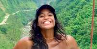 Juliana Marins, de 26 anos, escorregou e caiu em um penhasco do Monte Rinjani, na Indonésia  Foto: Reprodução/Instagram / Flipar