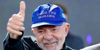 Lula publicou a foto em suas redes sociais, com um emoji de bandeira do Brasil como legenda complementar  Foto: Ricardo Stuckert/PR