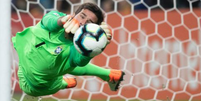 FIFA entende que rebotes de pênaltis devem ser proibidos  Foto: Flickr CBF/MowaPress