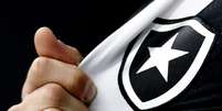 Escudo do Botafogo  Foto: Escudo do Botafogo ( Divulgação/ Botafogo) / Gávea News