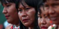 Mulheres do povo krikati fazem ritual em defesa do seu modo de vida no acampamento Terra Livre, em Brasília, em abril de 2025  Foto: DW / Deutsche Welle