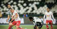 Jhon Jhon, jogador do Red Bull Bragantino. Foto: Ari Ferreira/Red Bull Bragantino / Esporte News Mundo