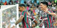  Foto: Divulgação/Mailson Santana - Legenda: Cano e John Kennedy foram decisivos no título da Libertadores do Fluminense em 2023 / Jogada10