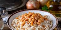 Juntos, o arroz e o feijão formam uma proteína completa  Foto: Esin Deniz | Shutterstock / Portal EdiCase