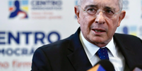 &Aacute;lvaro Uribe, ex-presidente da Col&ocirc;mbia, foi condenado a doze anos de pris&atilde;o  Foto: Carlos Ortega/EFE