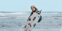 Kelia Gallina tem somente 12 anos e irá disputar a elite do Mundial de Surfe Foto: Reprodução/ Instagram