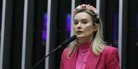 A deputada Julia Zanatta foi eleita em 2022 e se declara aliada de Jair Bolsonaro   Foto: Reprodução: Câmara dos Deputados 