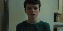 Casos como o da série 'Adolescência' são extremos, segundo o autor, mas muitos jovens estão sendo expostos a conteúdo misógino nas redes Foto: Netflix / BBC News Brasil