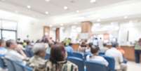 Pacientes esperando por atendimento médico  Foto: iStock/Getty Images Plus