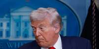 Donald Trump, presidente dos EUA, em coletiva de imprensa nesta segunda-feira, 11  Foto: Yasin Ozturk/Anadolu via Getty Images