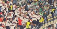 Torcidas do São Paulo e Atlético Nacional brigaram após o jogo  Foto: Reprodução/X