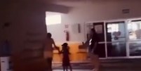 Menino é encontrado sozinho em sala vazia, escura e trancada dentro de creche no interior do Ceará  Foto: X/@donizetearruda7 / Reprodução