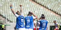 Cruzeiro vence por 2 a 0 o Red Bull Bragantino pelas quartas de final do Brasileirão Feminino, neste domingo, 17.  Foto: Luciano Brew/Especial para o Terra