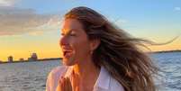 Chá de erva-doce e camomila serve para que? Dieta de Gisele Bündchen tem bebida rica em benefícios para corpo e saúde. Foto: Reprodução/Instagram, @gisele / Purepeople