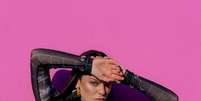 A cantora britânica Jessie J, que está tratando um câncer de mama aos 37 anos  Foto: Mitch Peryer/@jessiej via Instagram / Estadão