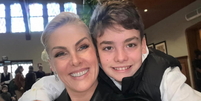 Ana Hickmann e o filho, Alezinho  Foto: Reprodução/Instagram