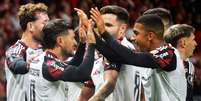 Jogadores do Flamengo comemoram gol contra o Internacional  Foto: DONALDO HADLICH/CÓDIGO19/ESTADÃO CONTEÚDO
