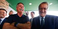 O ex-presidente Jair Bolsonaro, antes da decretação de sua prisão domiciliar, ao lado de Valdemar Costa Neto  Foto: Wilton Júnior/Estadão / Estadão