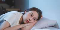 Certos h&aacute;bitos podem prejudicar a qualidade do sono, afetando a sa&uacute;de  Foto: Pormezz | Shutterstock / Portal EdiCase